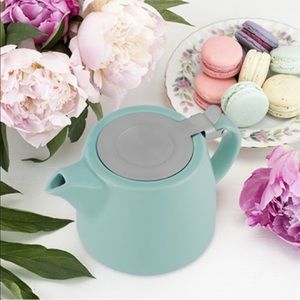 Ceramic Teapot & Infuser by Pinky Up